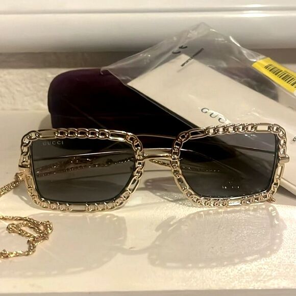 NWT GUCCI 54MM Rectangle Sunglasses Chain-Embellished Sunglasses - Picture 8 of 16